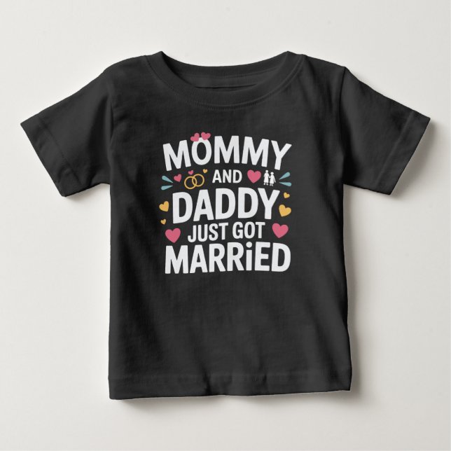 Cute Family Bröllop Mamma och pappa Ny gifta T Shirt (Framsida)