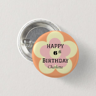 Cute färglös Daisy blomma mönster Birthday namn Knapp