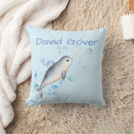 Cute färglösa bubblor Ocean pojke Narwhal Kudde