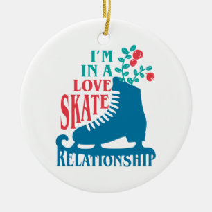 Cute Figur Skating Jag är i Kärlek Skate Relations Julgransprydnad Keramik