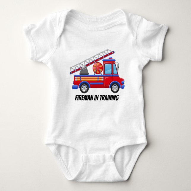 Cute Fireman under utbildning i lastbil T Shirt (Framsida)