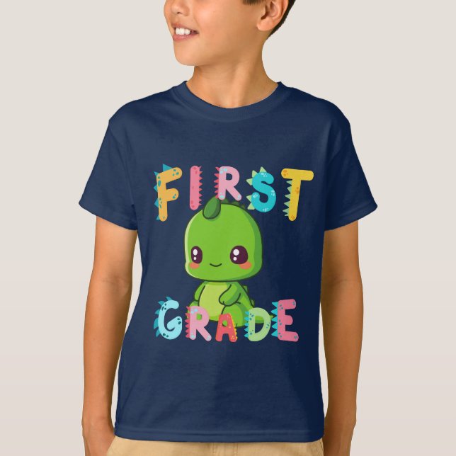 Cute First KLASS Dinosaur Squad School-pojkar T Shirt (Framsida)