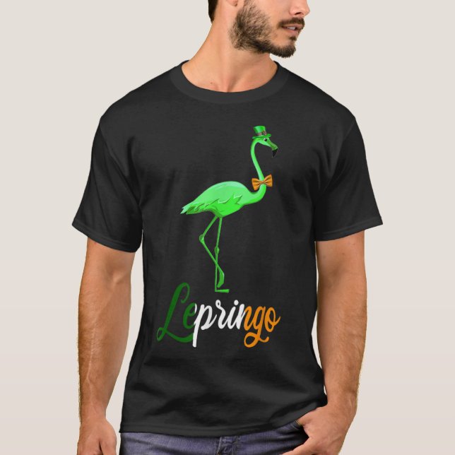 Cute Flamingo Lepringo Hat Wearing St Patricks Da T Shirt (Framsida)