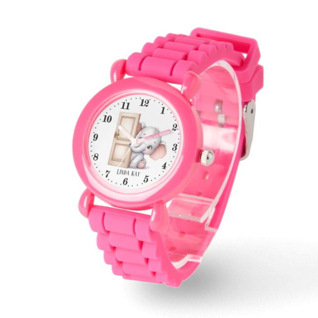 Cute-flickor som söker efter elefant i namn armbandsur (Vinkel)