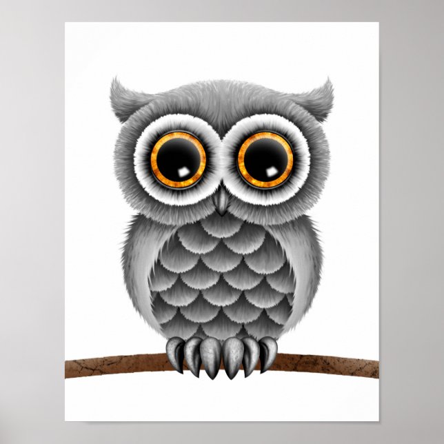 Cute Fluffy Grått Uggla på Gren, vit bakgrund Poster (Framsidan)