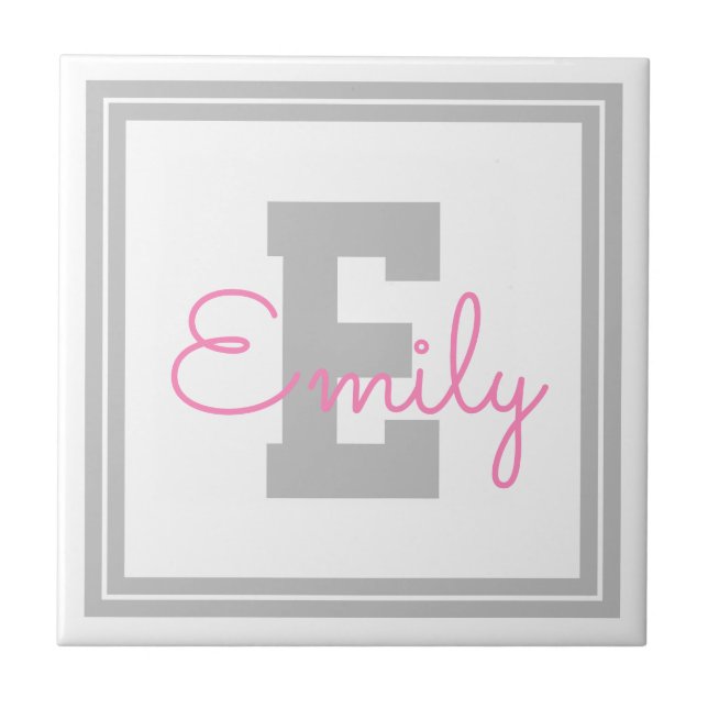 Cute Framed Namn & Monogram | Ljust Grått och Rosa Kakelplatta (Framsidan)