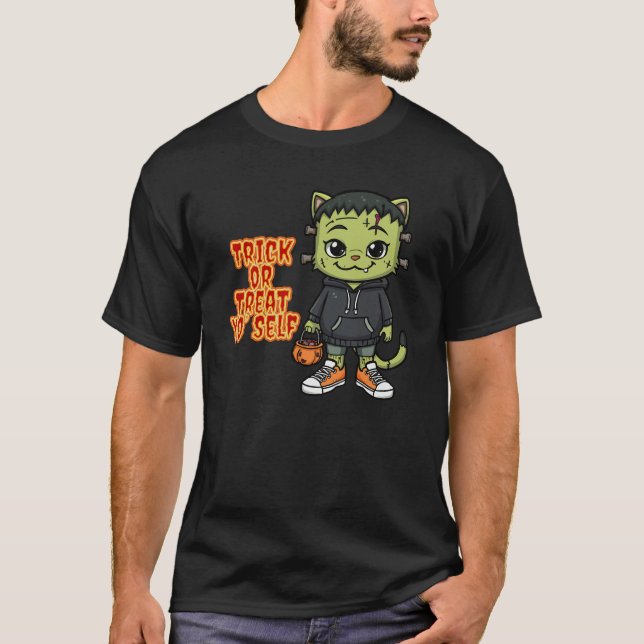 Cute Frankenstein Cat Monster - Kawaii Spooky Hall T Shirt (Framsida)