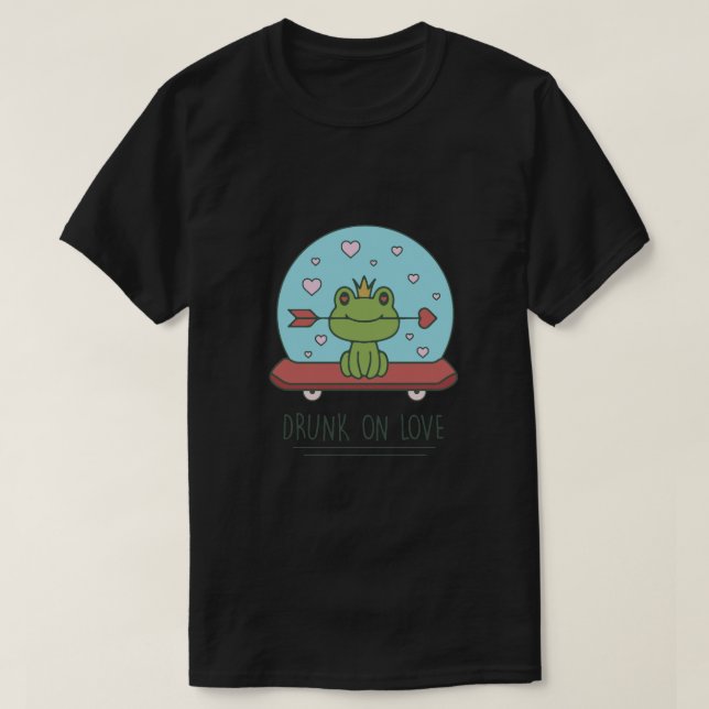 Cute Frog på Skateboard Drunk på kärlek(1) T Shirt (Design framsida)
