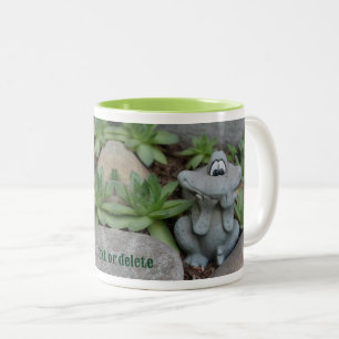 Cute Frog Succulent Garden Personlig Två-Tonad Mugg