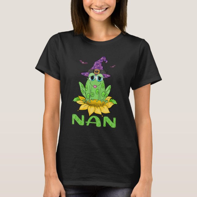 Cute Frog Witch Halloween Nan T Shirt (Framsida)