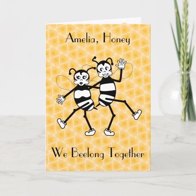 Cute Funny Art Deco Bees Valentine Helgkort (Framsida)