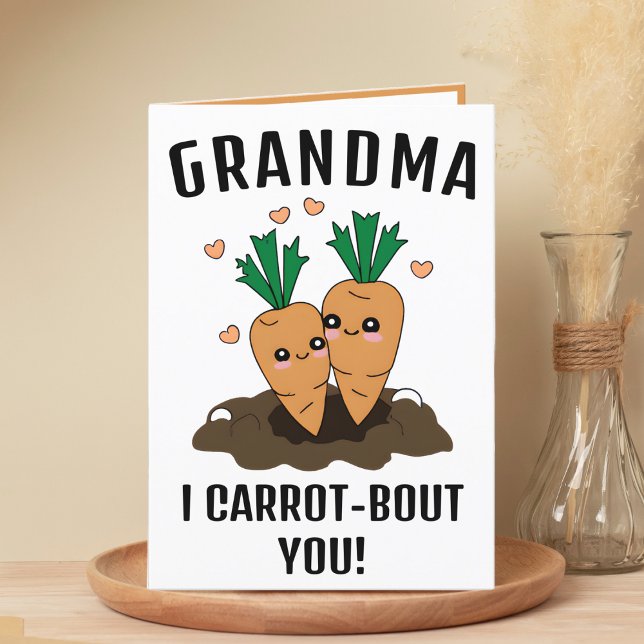 Cute Funny Carrot Pun Grandmor Grattis på födelsed Tack Kort (cute funny carrot birthday card for grandmother)