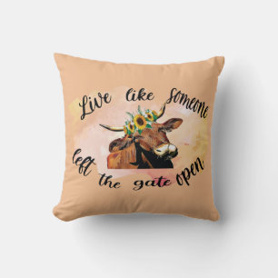 Cute Funny Cow Quote Beige Kudde