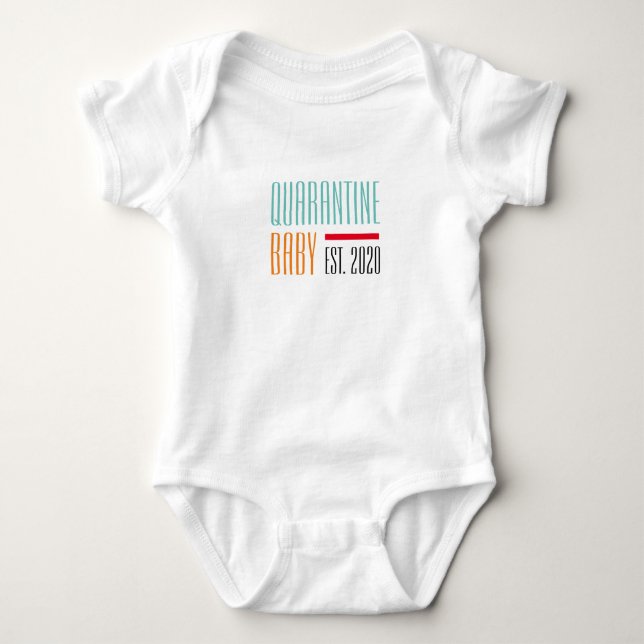 Cute & Funny Quarantine Baby 2020 T Shirt (Framsida)
