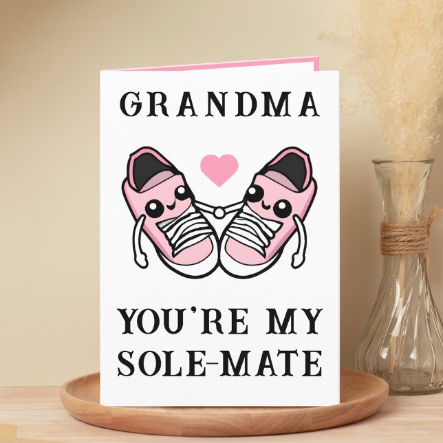 Cute Funny Rosa Shoe Grandmor Grattis på födelseda Tack Kort (cute, funny pink shoe pun grandmother happy birthday card)
