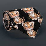 Cute Funny Smiling Tiger Black Neck Tie Slips<br><div class="desc">Lägg till en charm till din garderob med den här Cute Smiling Tiger Mönster Necktie! Den här sliten ger en bra upprepning av en glad tiger mellan tecknad och stil med stort ögon och vänskapliga grejer, och ger en lekfull beröring till vilken utrustning som helst. Med en mjuk bakgrund med...</div>