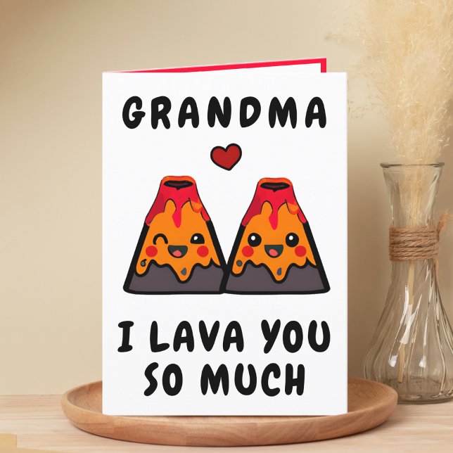 Cute Funny Volcano Lava Grandmor Grattis på födels Tack Kort (cute, funny volcano lava I love you happy birthday card for grandmother / grandfather)