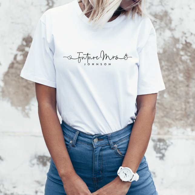 Cute Future, fru Heart Ring Personligt bröllp T Shirt (Skapare uppladdad)