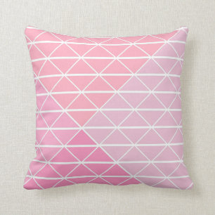 Cute Geometric Mönster of Triangles in Rosa Kudde