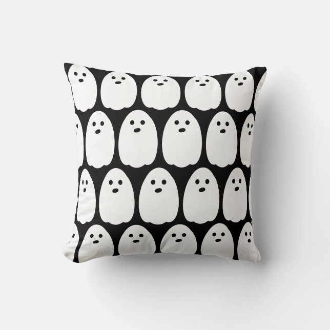 Cute Ghost Kudde (Framsida)