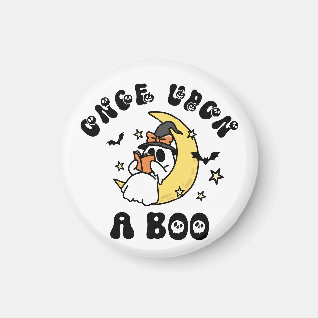 Cute Ghost Reading Gång on a Boo Magnet (Framsidan)