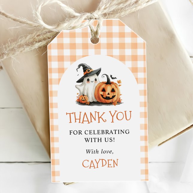 Cute Gingham Halloween Ghost 1st Birthday Presentetikett (Skapare uppladdad)