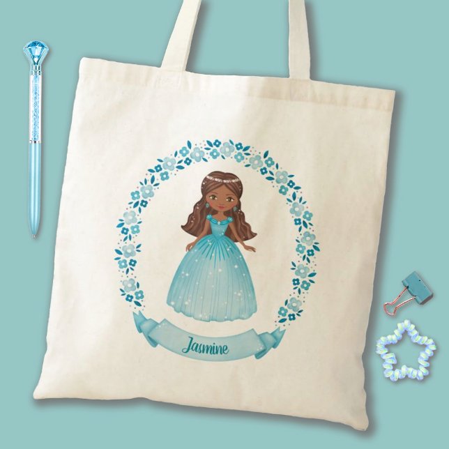 Cute Girl Blue Princess Tygkasse (A cute blue girls Princess tote bag. Personalize it with your girls name for a special gift.)