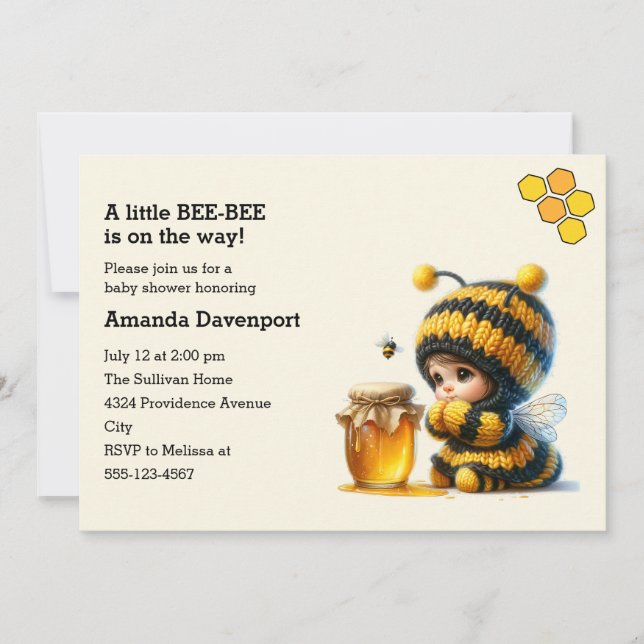 Cute Girl in Bee Costume with Baby Shower Inbjudningar (Framsida)