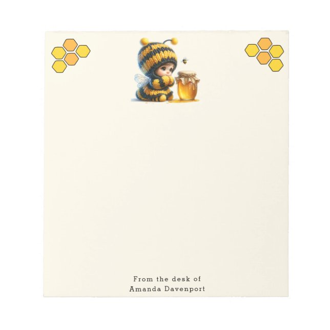 Cute Girl in Bee Costume with Honung Anteckningsblock (Framsida)