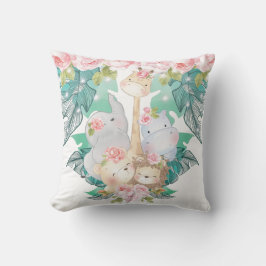 Cute Girl Jungle Animals Kudde