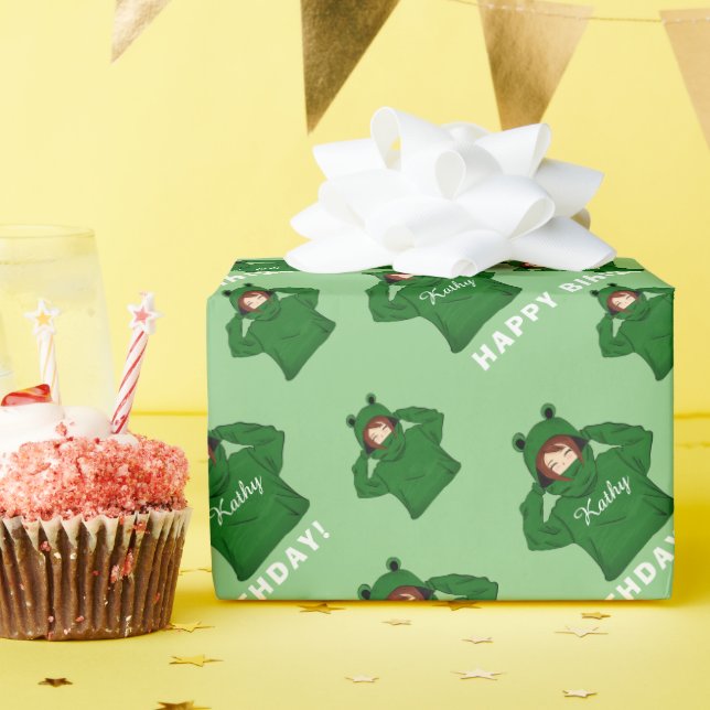 Cute Girl med Grönt Frog Hoody Teckning Birthday Presentpapper (Födelsedagsfest)