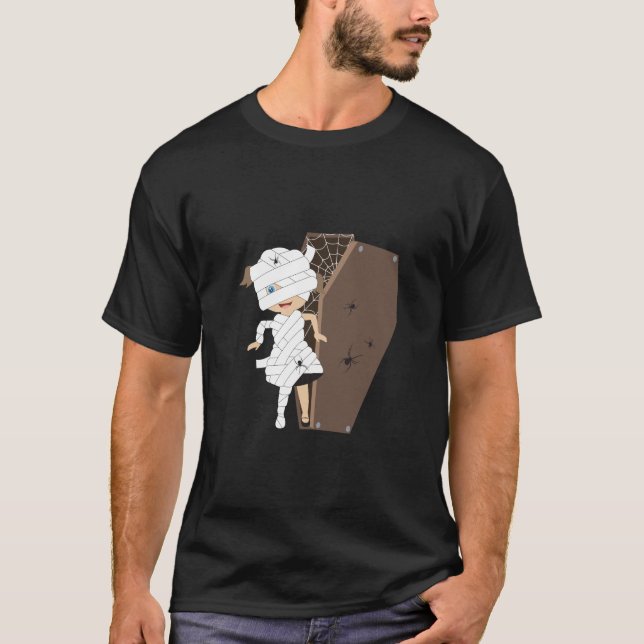 Cute Girl Mummy Coffin Halloween Design T Shirt (Framsida)