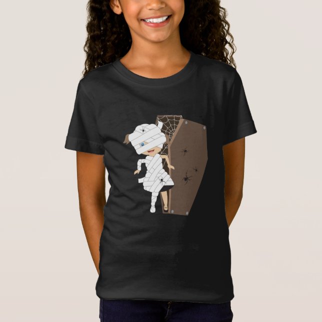 Cute Girl Mummy Coffin Halloween Design T Shirt (Framsida)