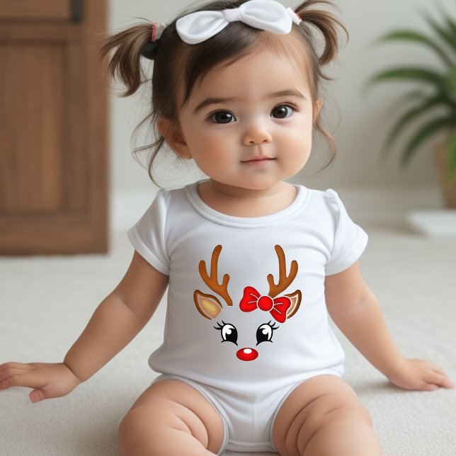Cute Girl Reindeer Ansikte T Shirt (Skapare uppladdad)