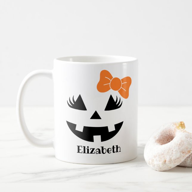 Cute Girly Jack o lantern Pumpkin Ansikte Monogram Kaffemugg (Med munk)