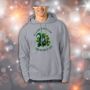 Cute Gnome-St patrick's day med öl Hoodie
