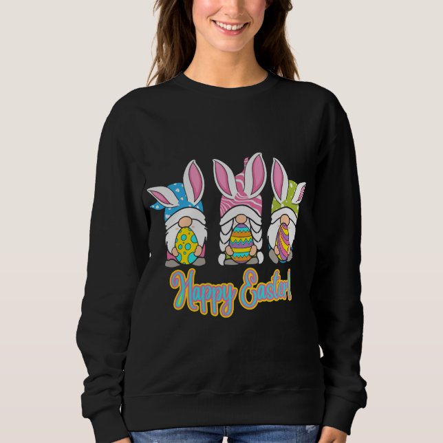 Cute Gnomes Hugs Eggs Glad påsk - Egg Hunting G T Shirt (Framsida)