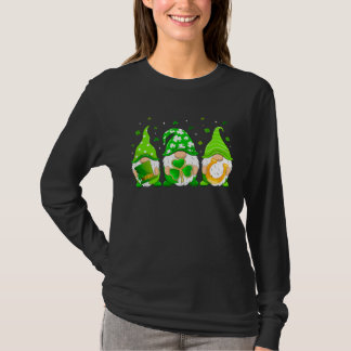 Cute Gnomes St Patrick s Day Gnome Shamrock Lucky  T Shirt