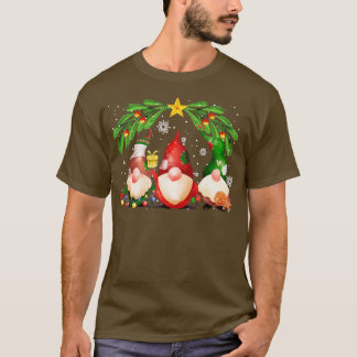 Cute Gnomies Mistletoe God jul T Shirt