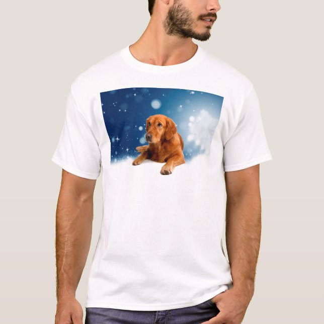 Cute Golden Retriever Hund i Sitta i Snö Stars Tee Shirt (Framsida)