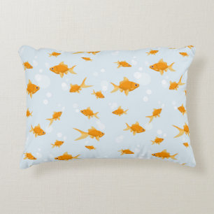 Cute Goldfish Swimming i Vatten Prydnadskudde
