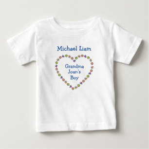 Cute Grandmas Boy Flower Heart Personalize Namn T Shirt