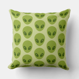 Cute Green Alien Heads Pattern Kudde