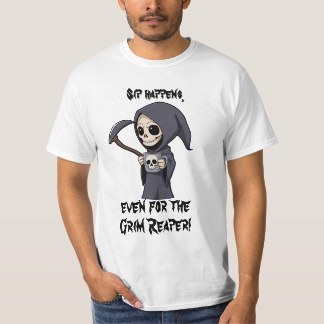 Cute Grim Reaper with Skull Mugg Tecknad Art T Shirt (Framsida)