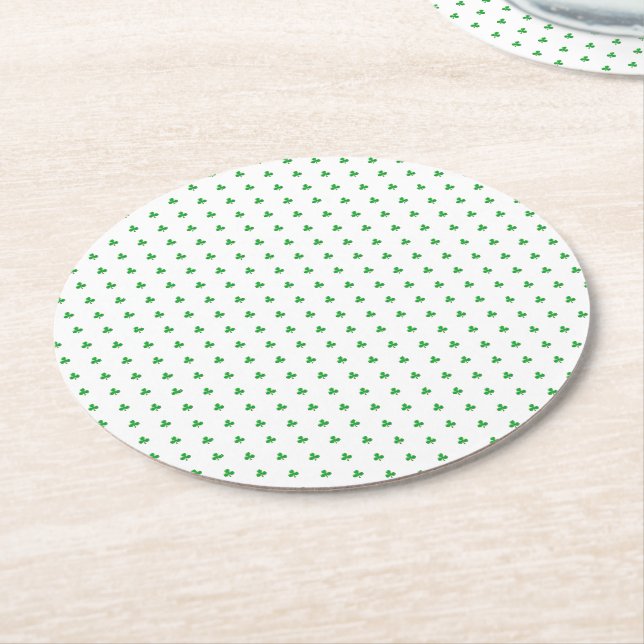 Cute Grönt Klöver Shamrock mönster moderna chic Underlägg Papper Rund (Vinklad)