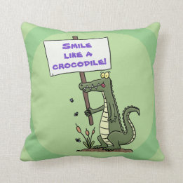 Cute, grönt-krokodil med tecknad av tecken, lyckli kudde