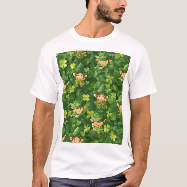 Cute Grönt Leprechaun Mönster T Shirt (Framsida)