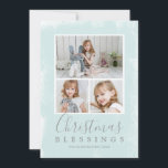Cute Grönt Photo Collage Religiösa jul Julkort<br><div class="desc">Skicka helgdag till munkavle med det här enkla och moderna platta julkortet som innehåller en fotokollage med tre av dina favoritfoton från familjen över en mint grönt struktur-bakgrund på framsidan och ett foto på baksidan. Religiösan hälsning,  "julvälsignelse",  tillsammans med familjen namn och året.</div>