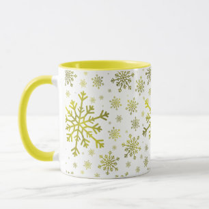 Cute Gult jul Snöflingor på Vintervit Mugg
