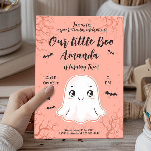 Cute Halloween Birthday med Kawaii Ghost & Fladder Inbjudningar